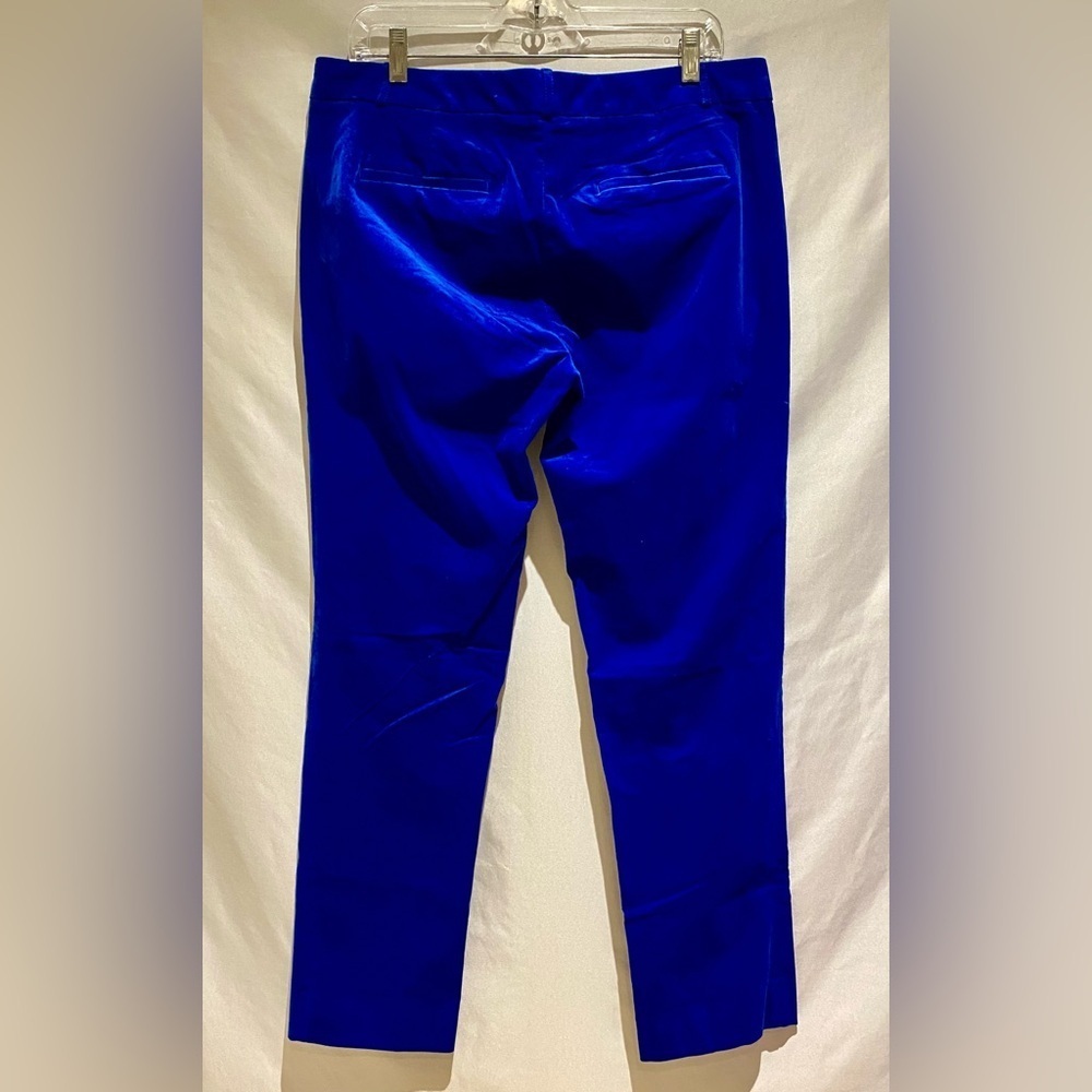 Banana Republic Sloan Fit Blue Velvet Pants, size 12L - Picture 4 of 9
